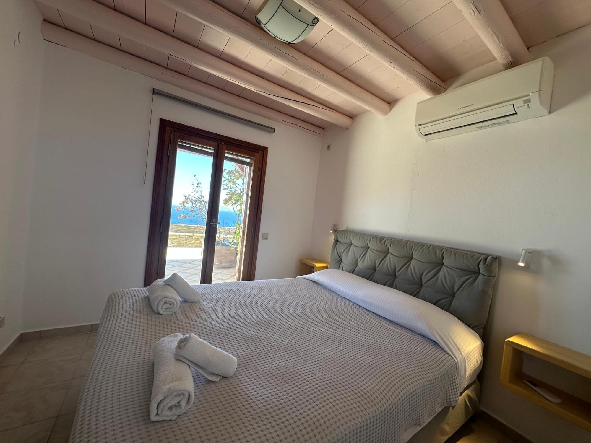 Andros Escape Condos Korthio ภายนอก รูปภาพ